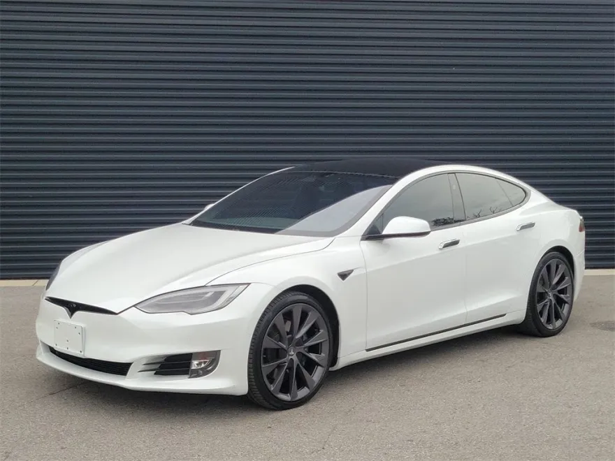 2021 Tesla Model S Long Range photo 1