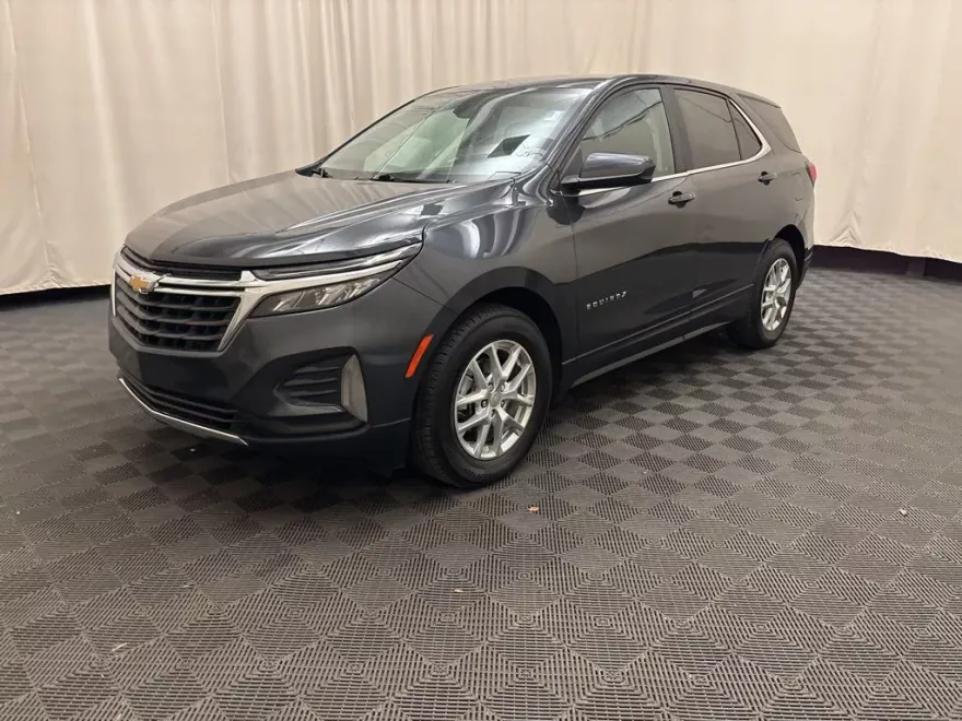 2023 Chevrolet Equinox photo 1