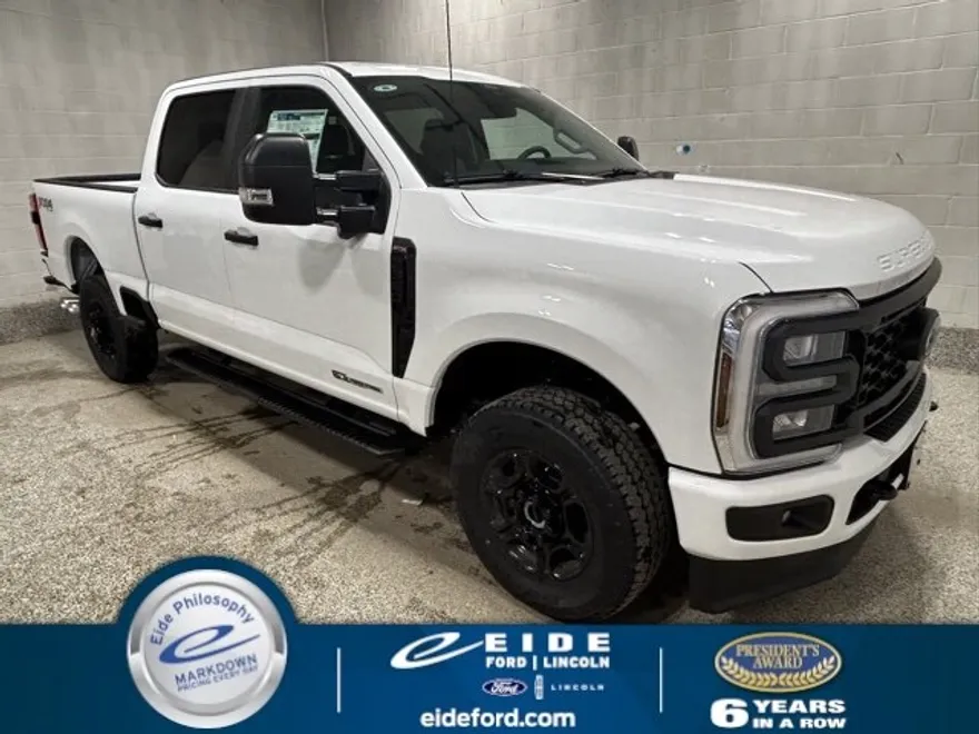 2025 Ford F-350 XL photo 1