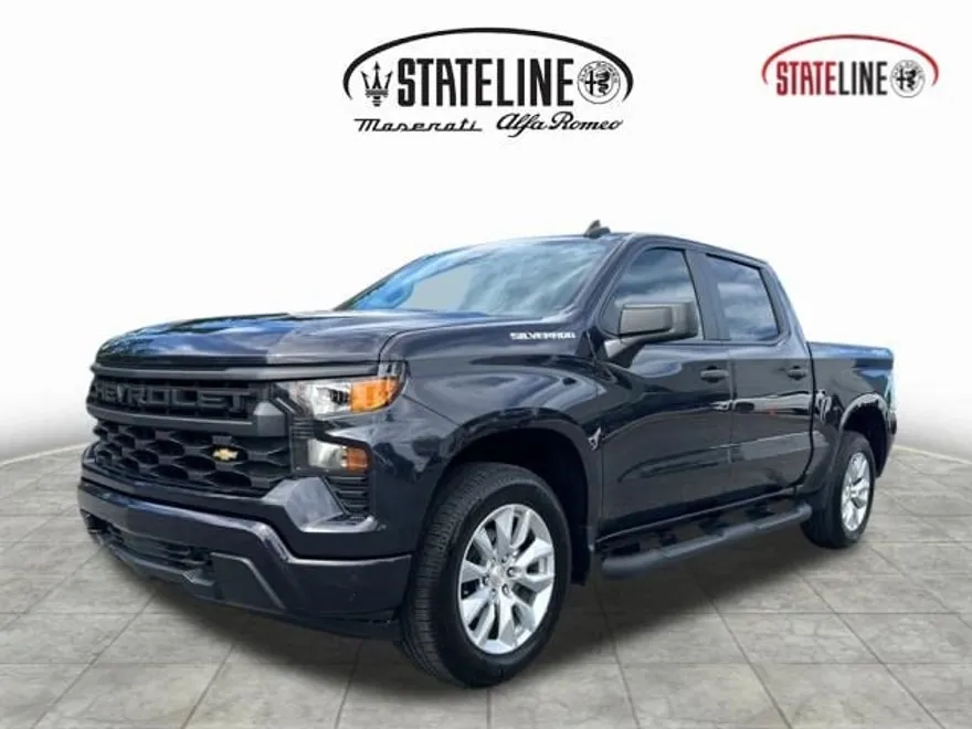 2023 Chevrolet Silverado 1500 Custom photo 1