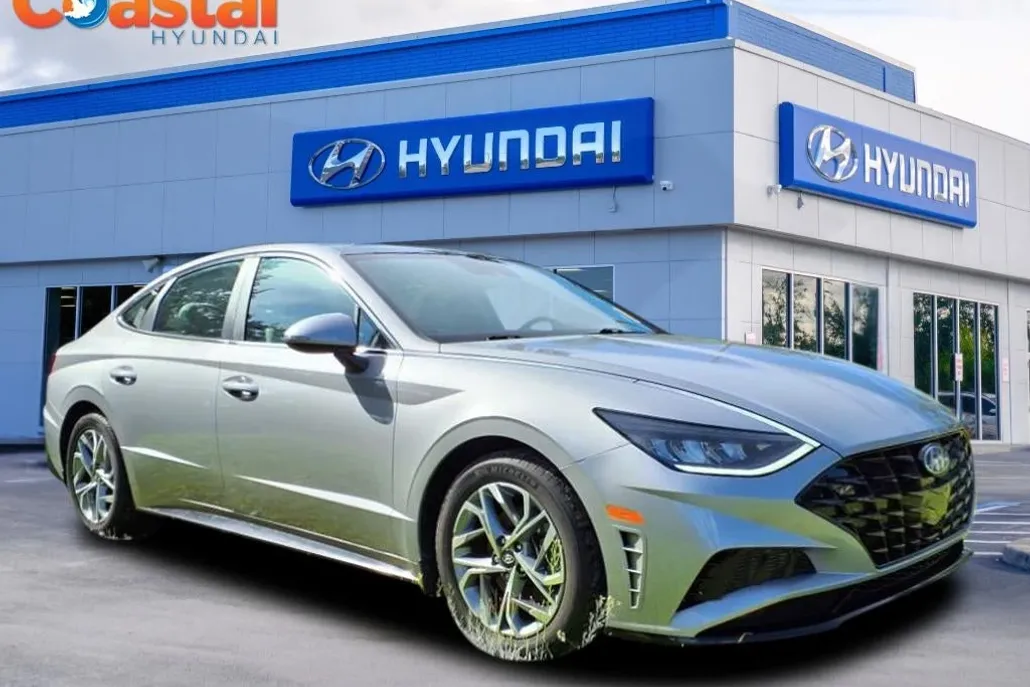 2023 Hyundai Sonata SEL Convenience photo 1
