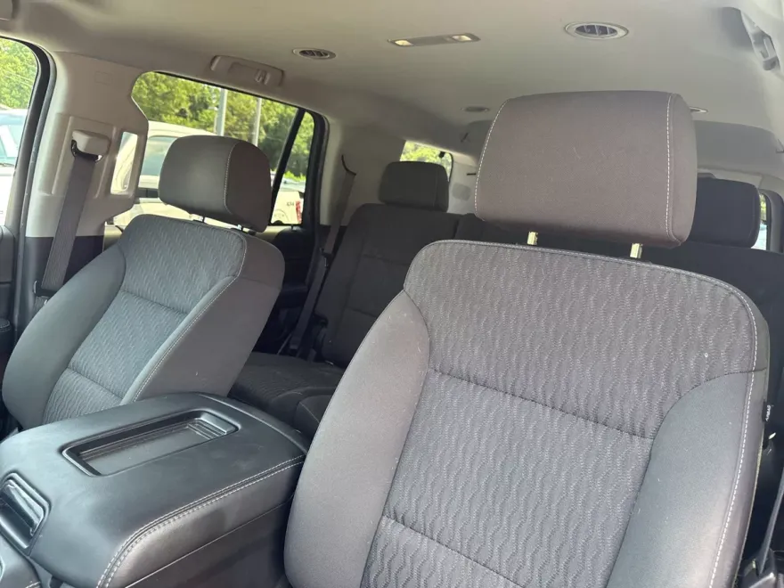 2019 Chevrolet Tahoe LS photo 1