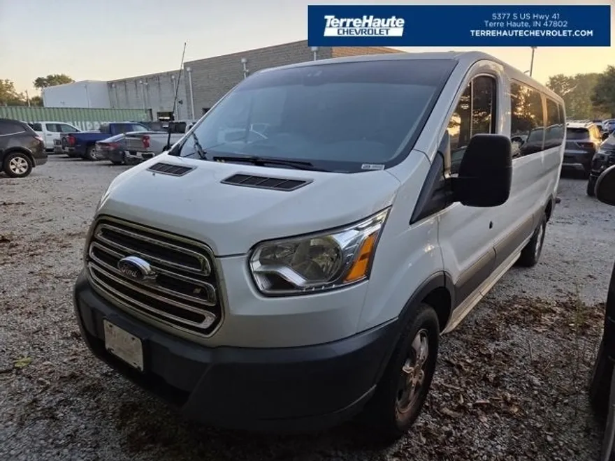 2017 Ford Transit photo 1