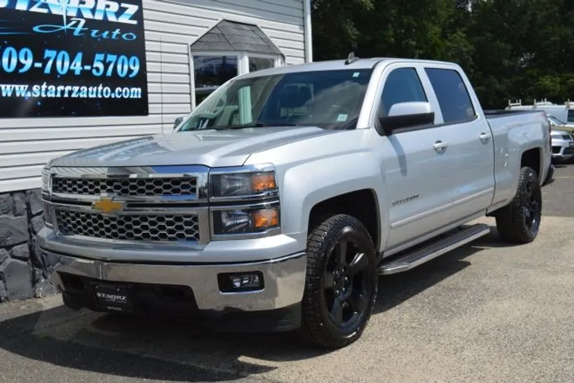 2015 Chevrolet Silverado 1500 LT photo 1