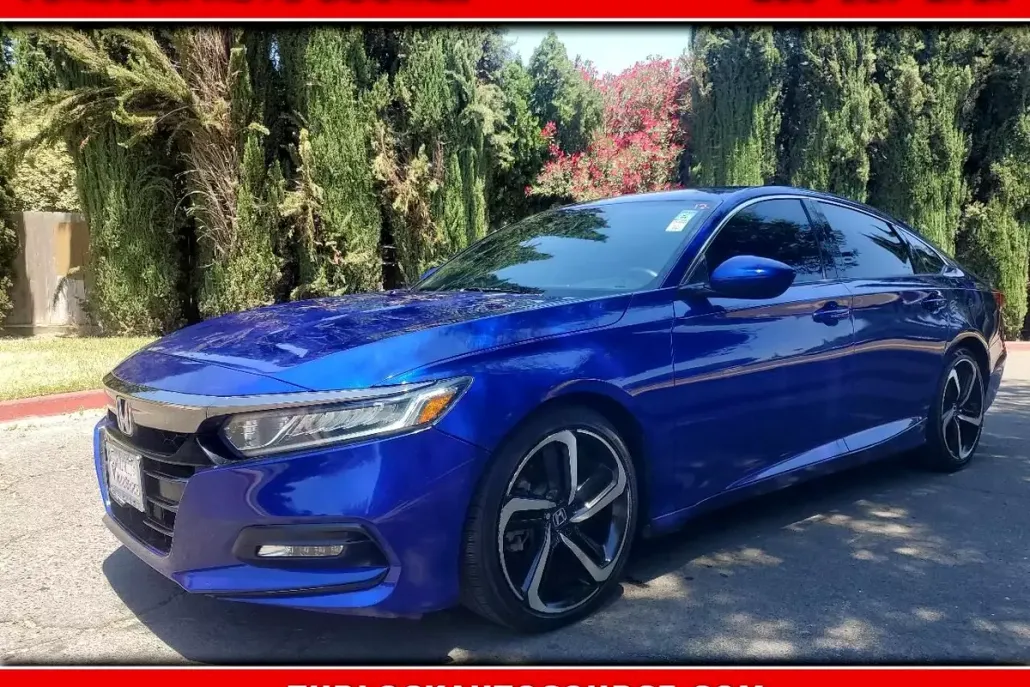 2018 Honda Accord Sport photo 1