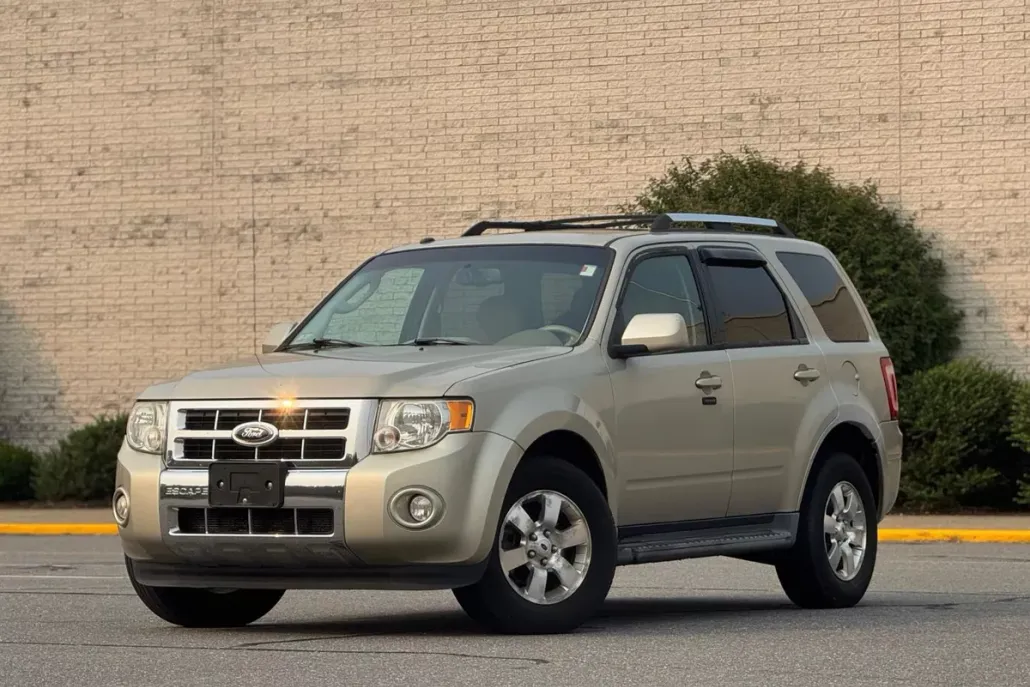 2012 Ford Escape Limited Sport photo 1
