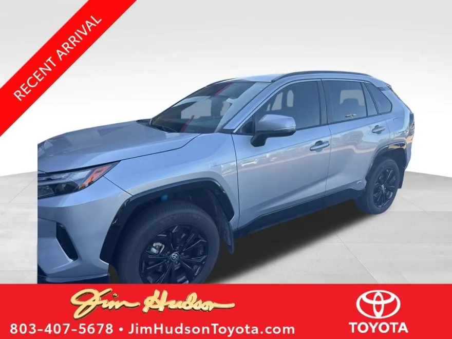 2024 Toyota RAV4 Hybrid SE photo 1