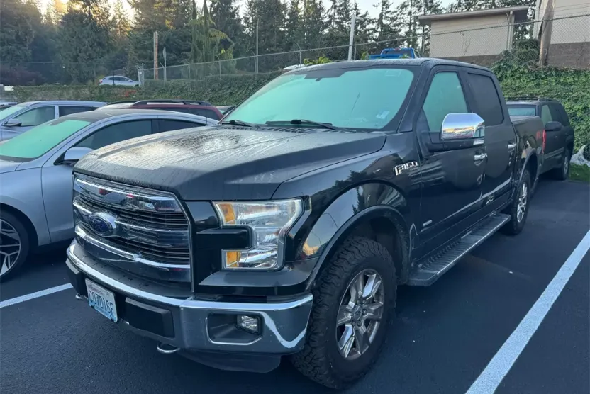 2015 Ford F-150 Lariat photo 1