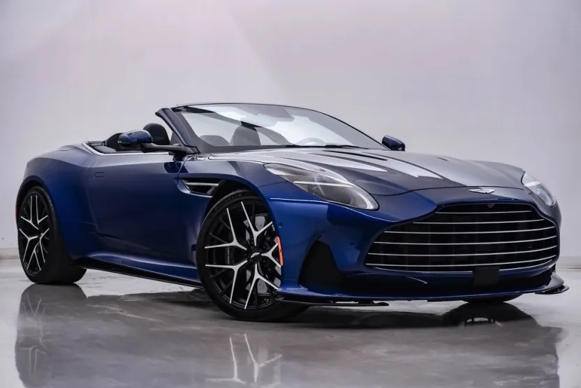 2025 Aston Martin DB12 AM5 photo 1