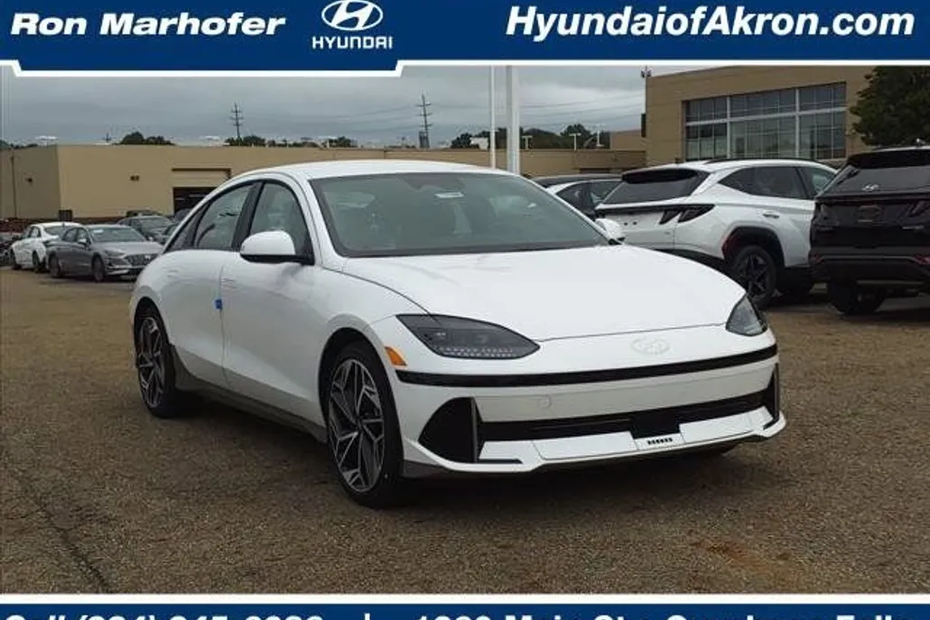 2024 Hyundai Ioniq 6 SEL photo 1