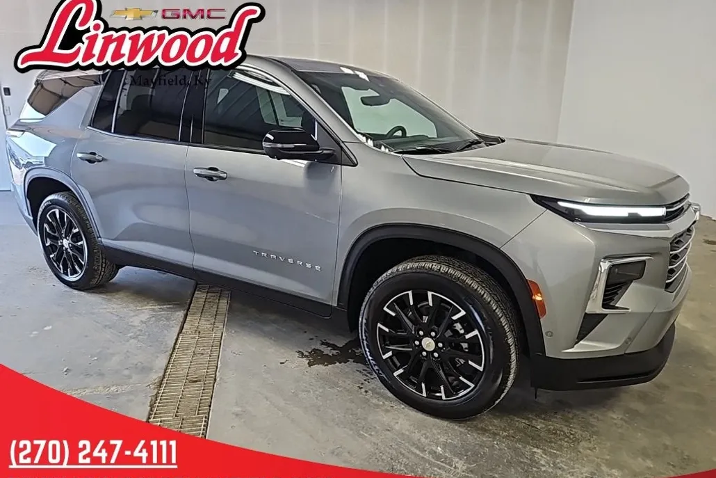 2026 Chevrolet Traverse photo 1
