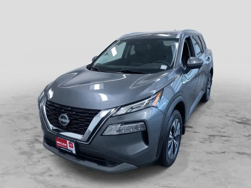 2022 Nissan Rogue SV photo 1