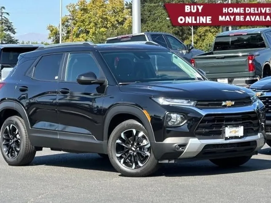2023 Chevrolet Trailblazer LT photo 1
