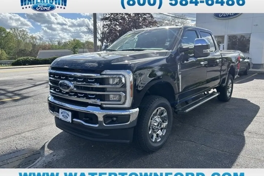 2025 Ford F-350 Lariat photo 1