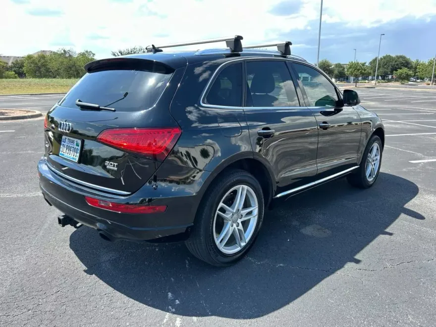 2016 Audi Q5 2.0T Premium photo 1