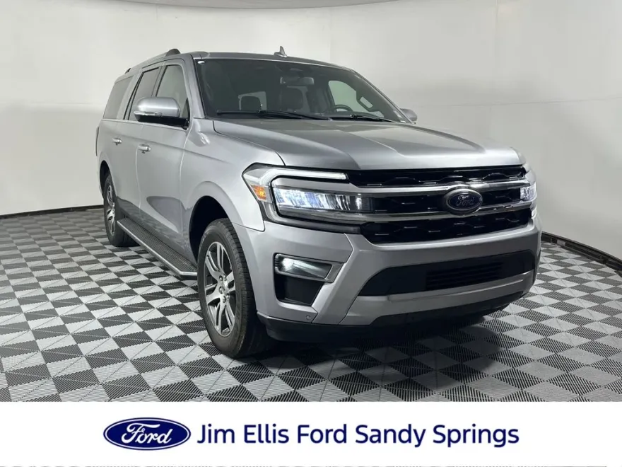 2025 Ford Escape ST-Line Select photo 1