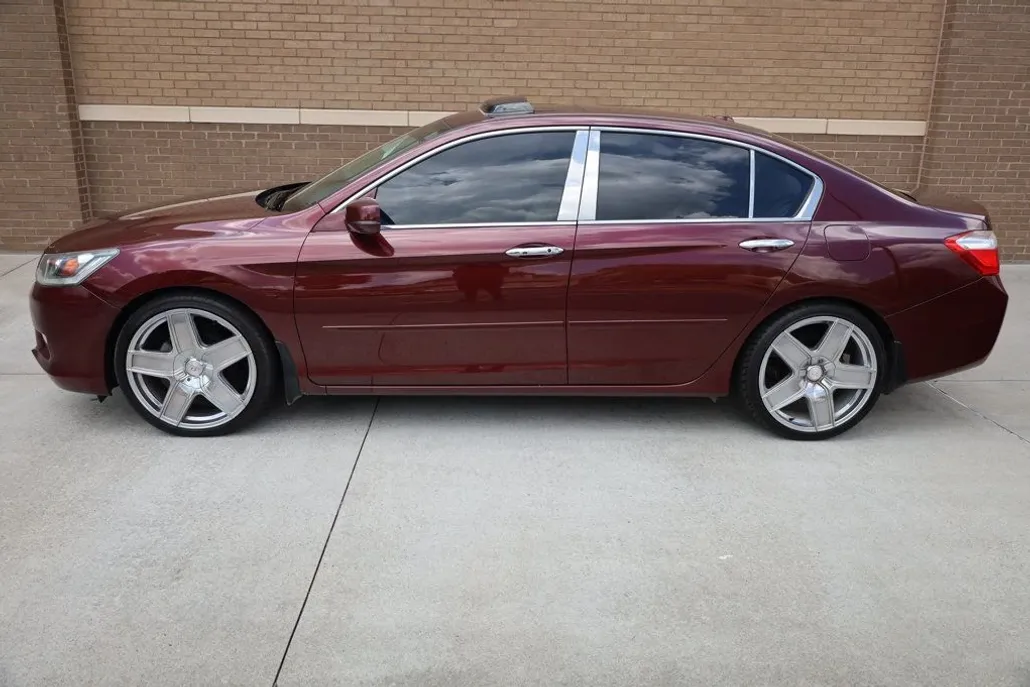 2015 Honda Accord EX-L photo 1