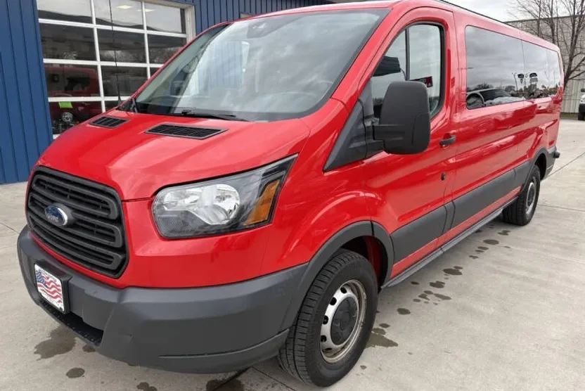 2018 Ford Transit XL photo 1