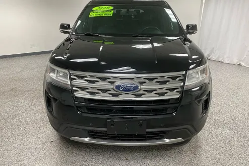2018 Ford Explorer XLT photo 2