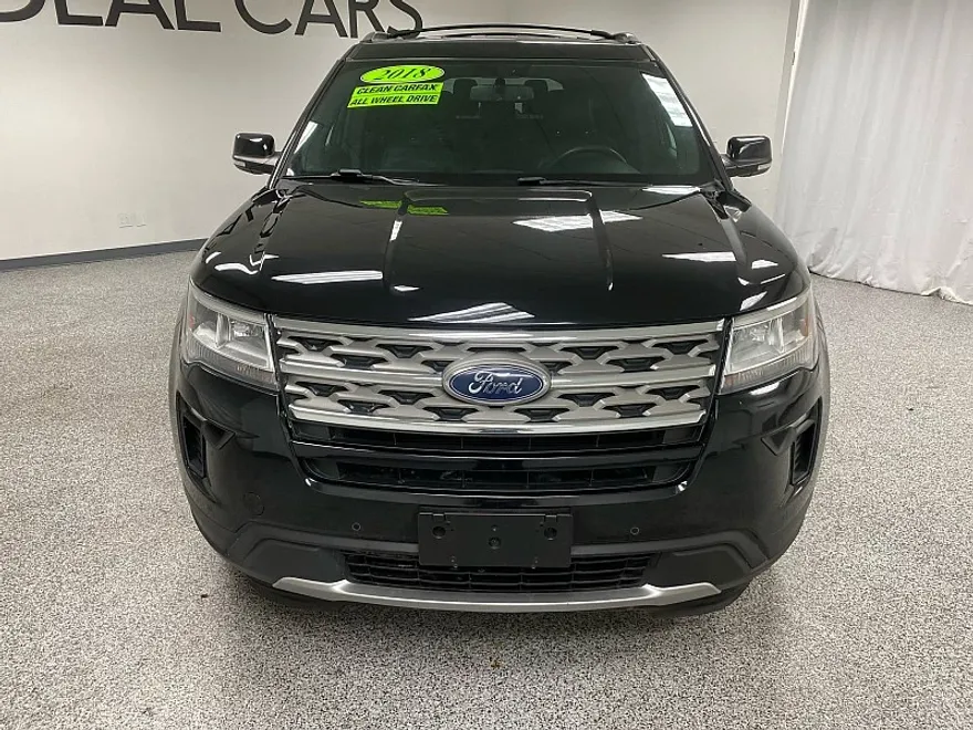 2018 Ford Explorer XLT photo 2