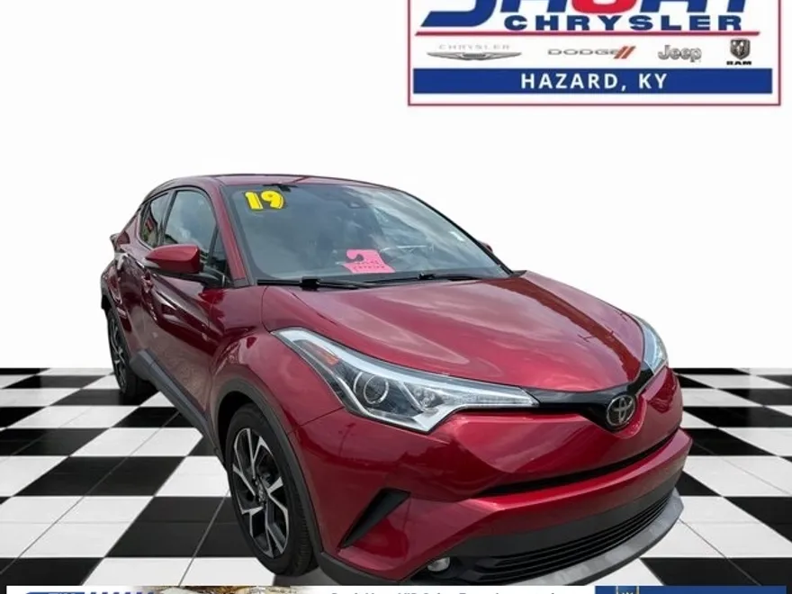 2019 Toyota C-HR Limited photo 1
