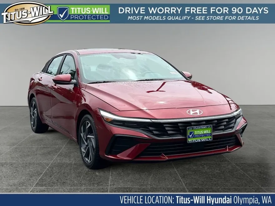 2024 Hyundai Elantra SEL photo 1