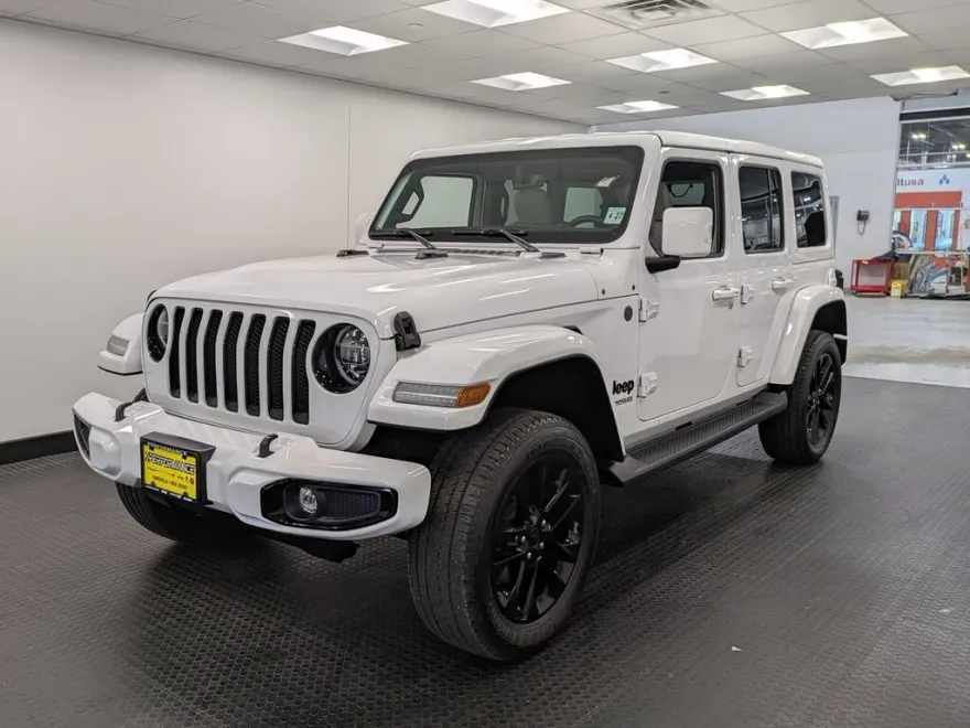 2022 Jeep Wrangler Unlimited Sahara High Altitude photo 1