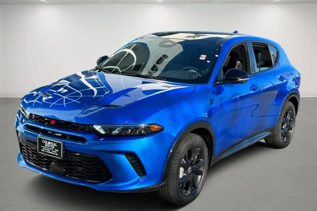 2024 Dodge Hornet R/T Plus photo 1