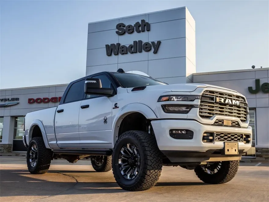 2025 Ram 2500 Big Horn photo 1