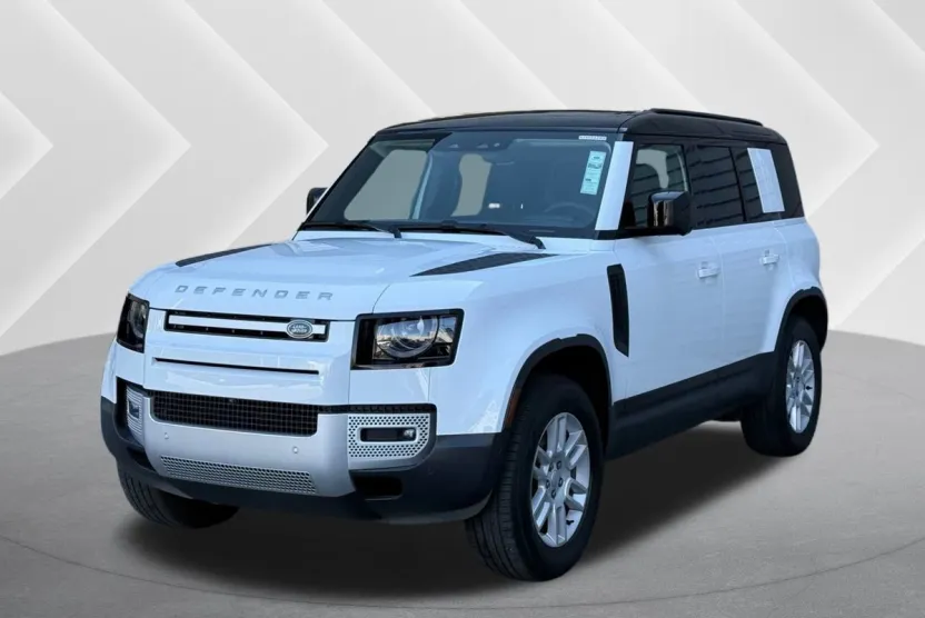 2025 Land Rover Defender 110 S photo 1