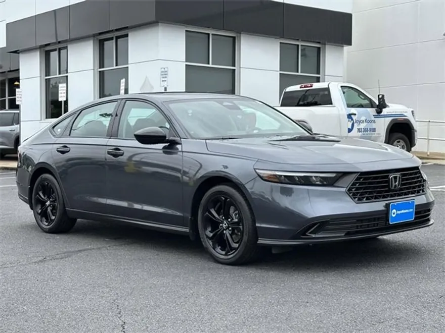 2025 Honda Accord SE photo 1