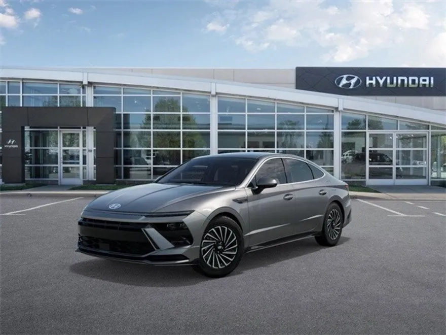 2025 Hyundai Sonata Hybrid SEL photo 1