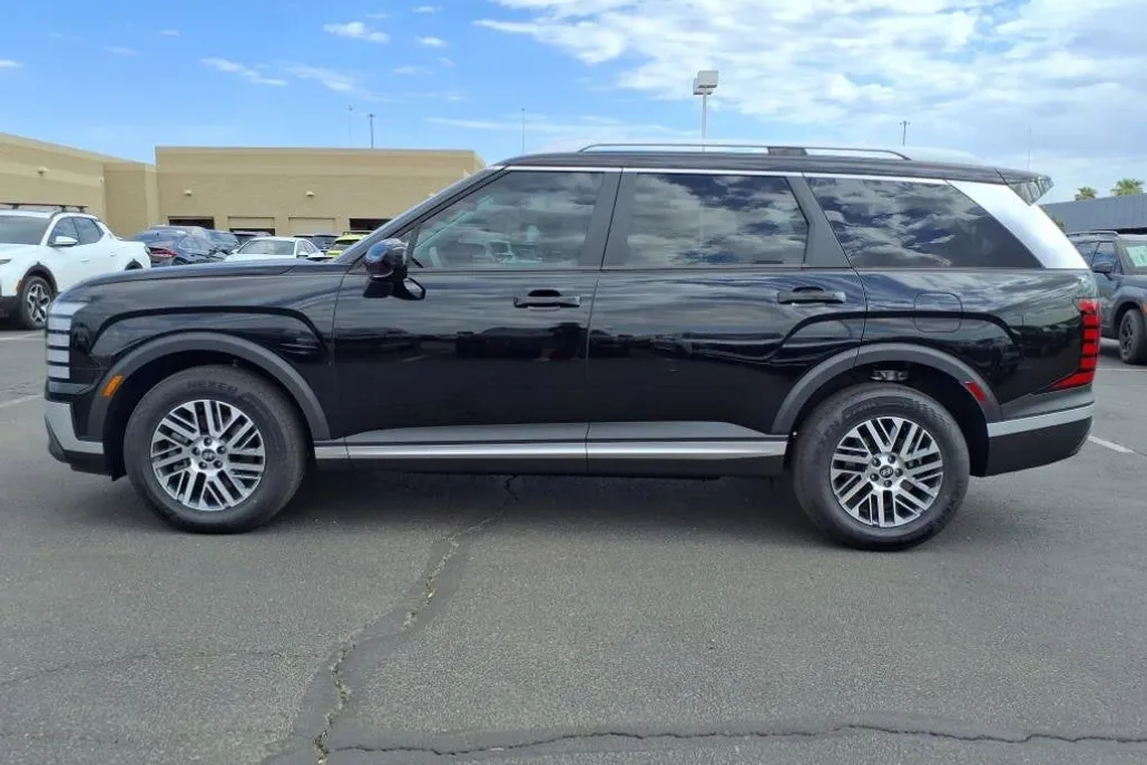 2026 Hyundai Palisade SE photo 1