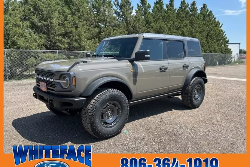 2025 Ford Bronco Badlands photo 1