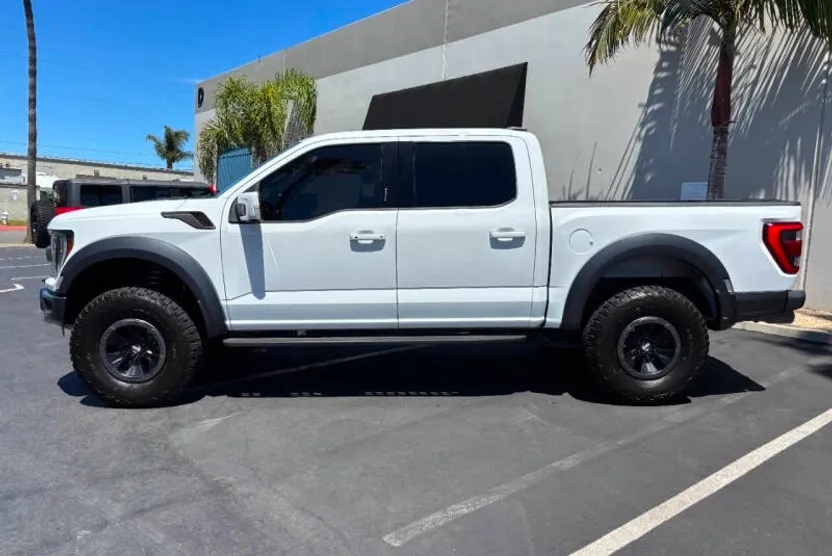 2021 Ford F-150 Raptor photo 1