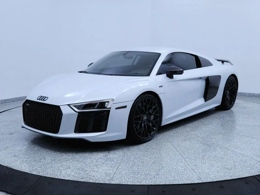 2018 Audi R8 5.2 V10 Plus photo 1