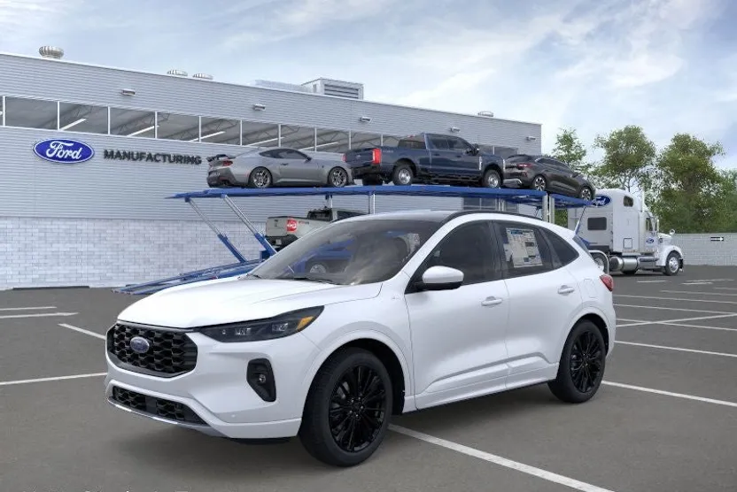 2026 Ford Escape ST-Line Elite photo 1