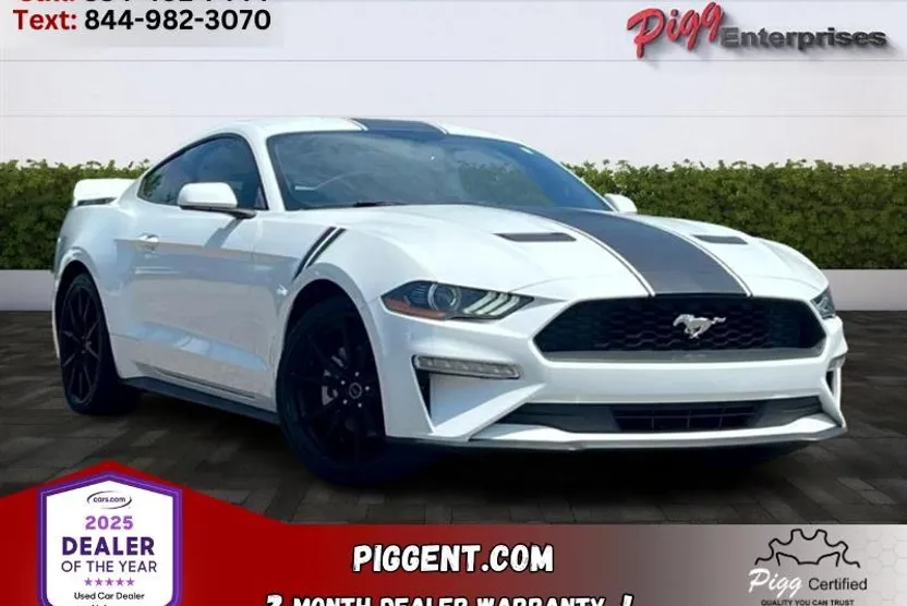 2018 Ford Mustang V6 photo 1