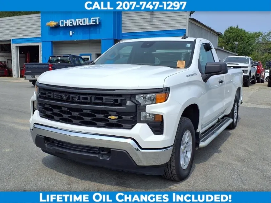 2024 Chevrolet Silverado 1500 photo 1
