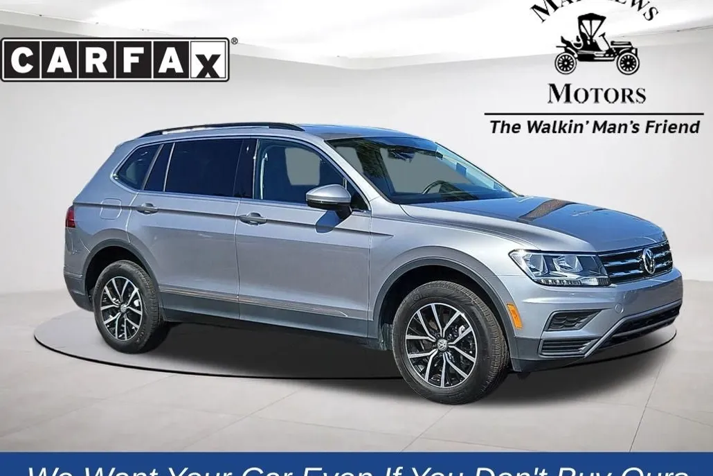 2021 Volkswagen Tiguan SE photo 1