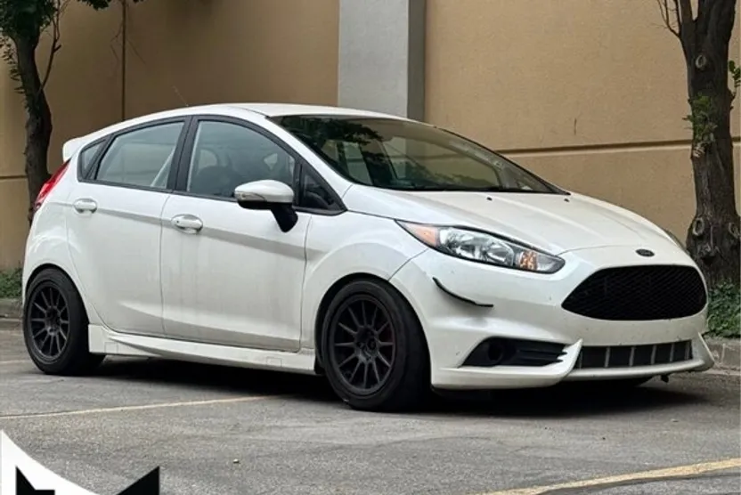 2017 Ford Fiesta ST photo 1