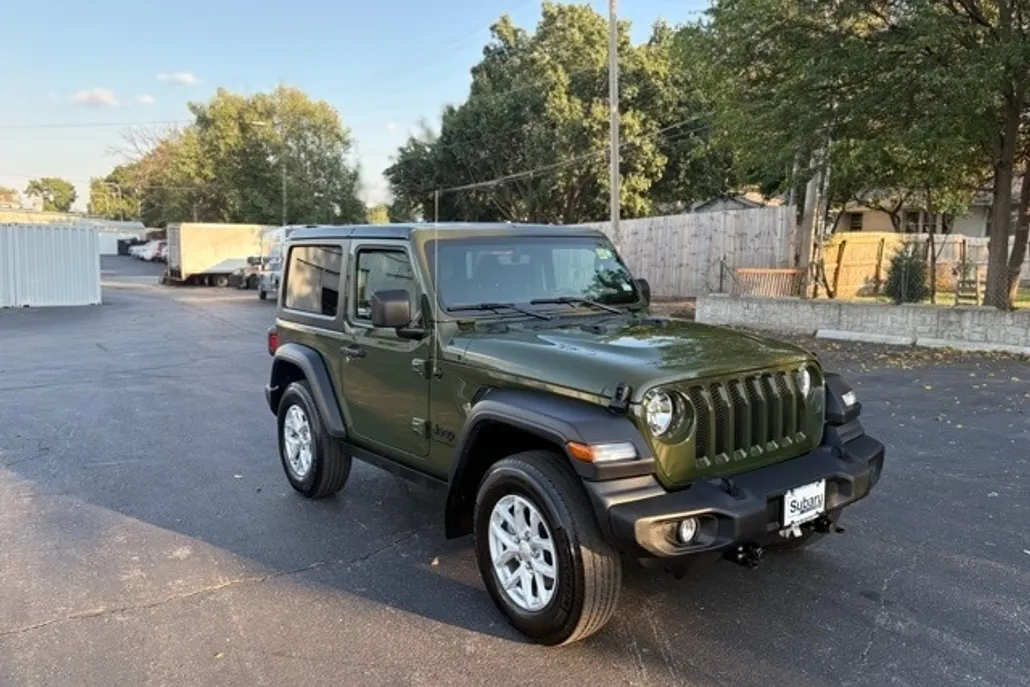 2023 Jeep Wrangler Sport S photo 1