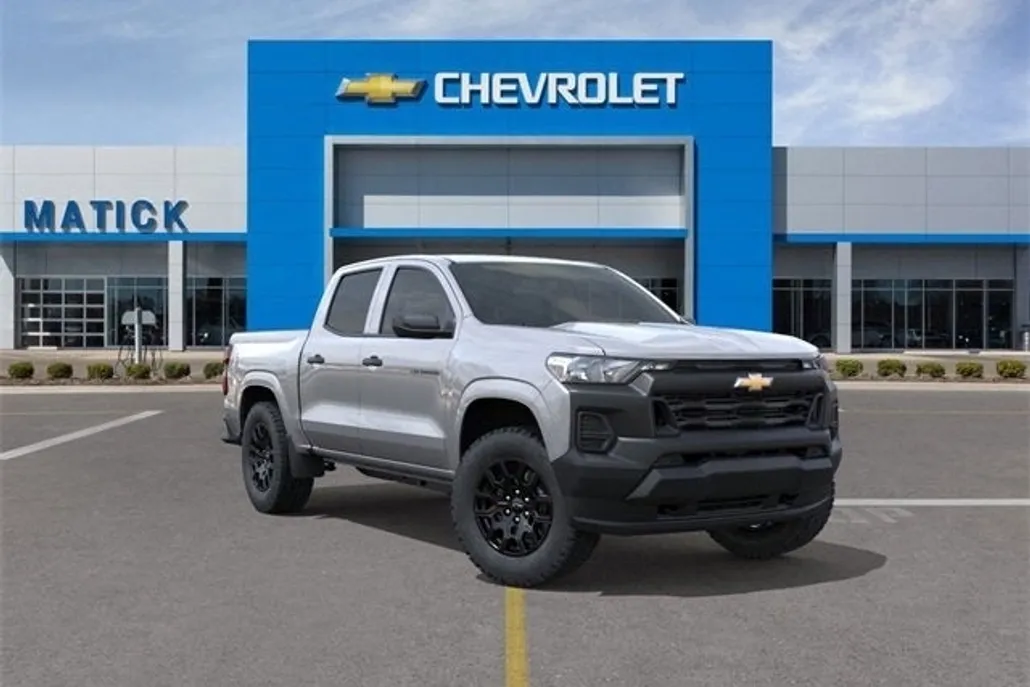 2025 Chevrolet Colorado LT photo 1
