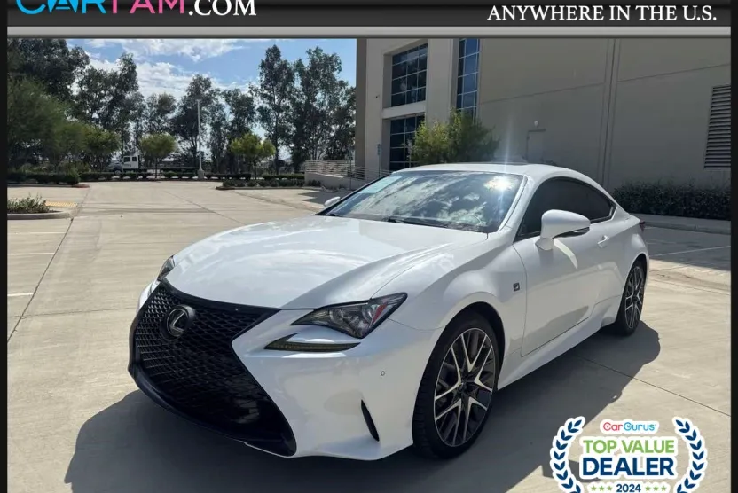 2017 Lexus RC 200t photo 1