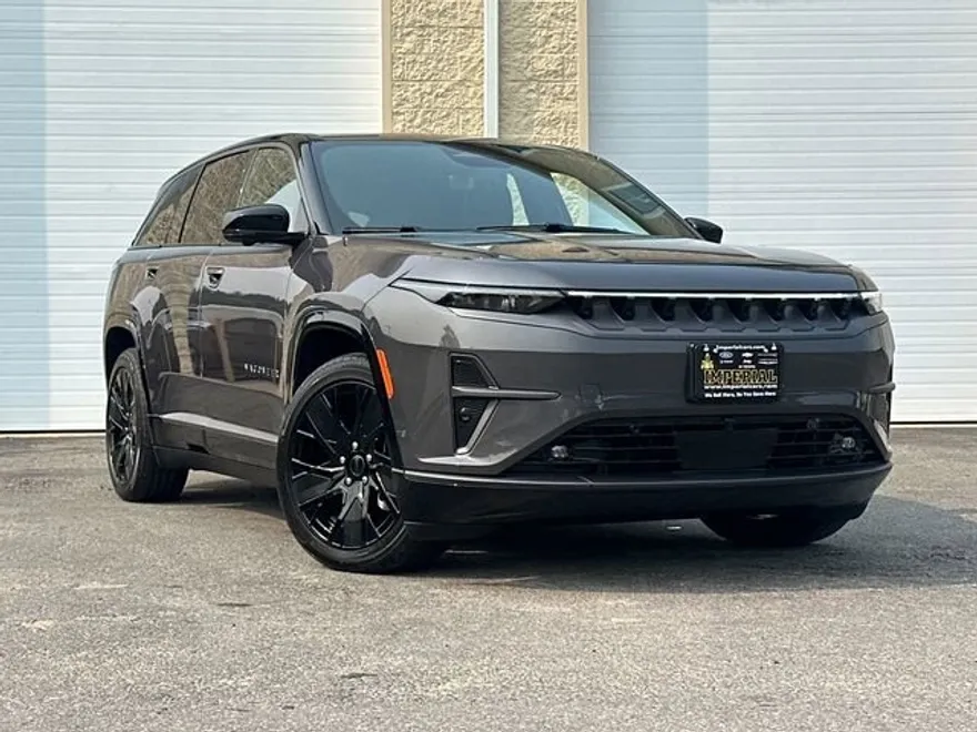 2025 Jeep Wagoneer S Launch Edition photo 1