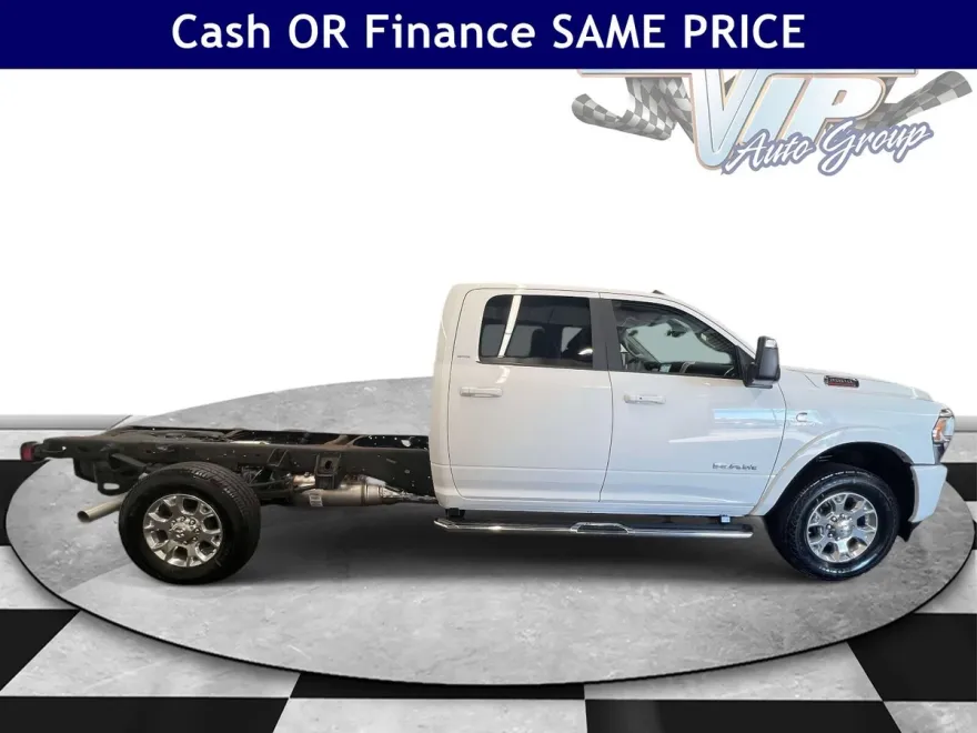 2024 Ram 3500 SLT photo 1