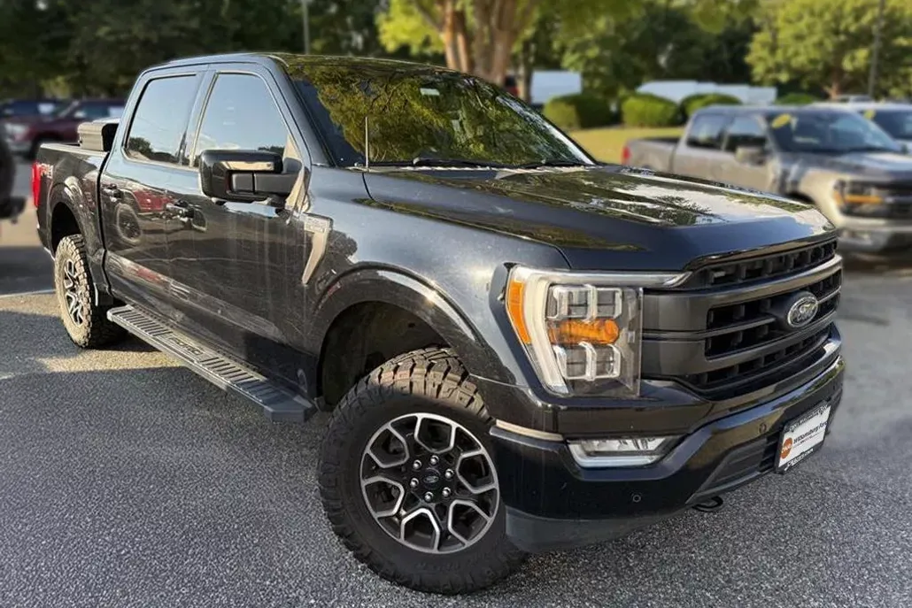 2021 Ford F-150 Lariat photo 1