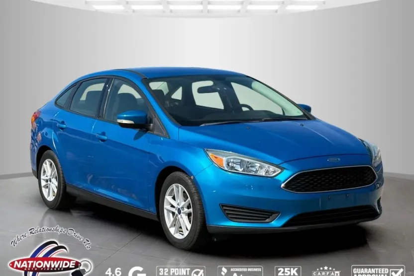 2017 Ford Focus Sedan photo 1