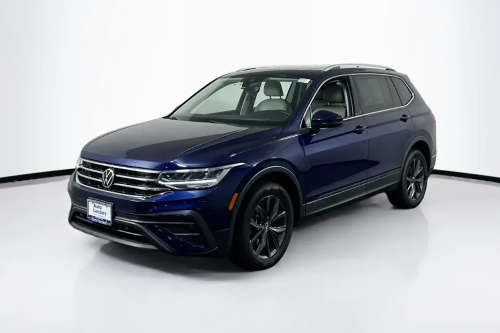 2022 Volkswagen Tiguan SE photo 1