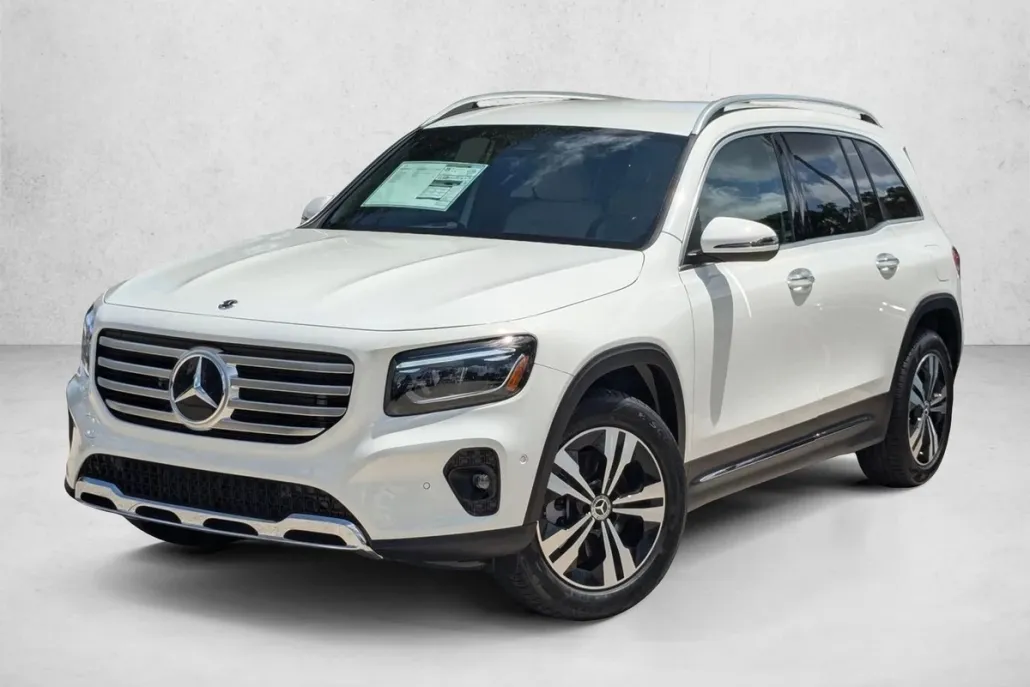 2025 Mercedes Benz GLB 250 photo 1